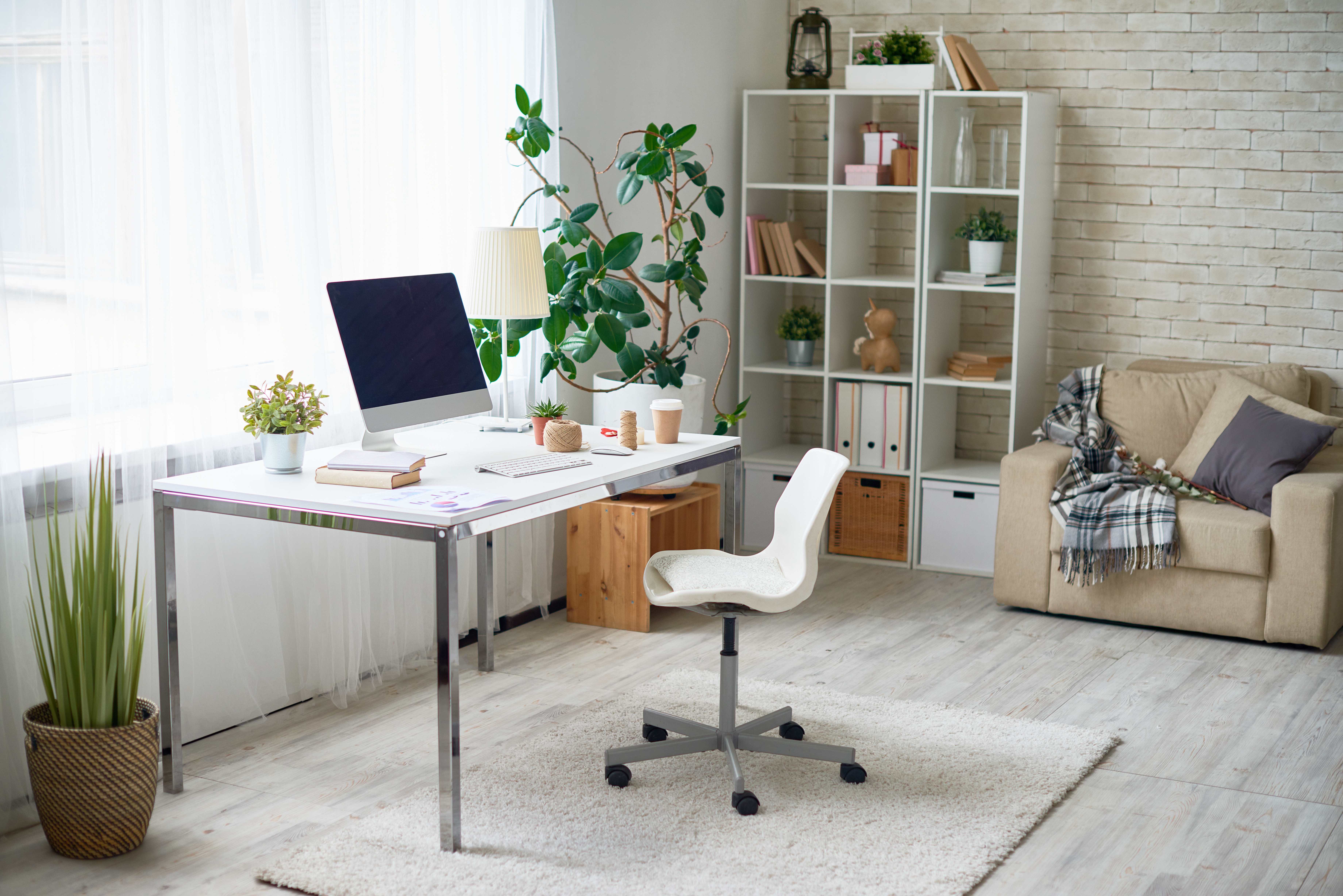 Crafting a Productive and Cozy Home Office: Ideas that Work
